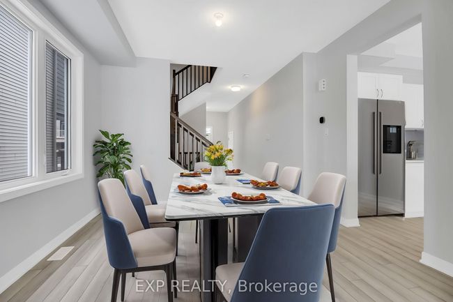 301 Cornflower Row, House attached with 3 bedrooms, 3 bathrooms and 1 parking in Richmond ON | Image 4