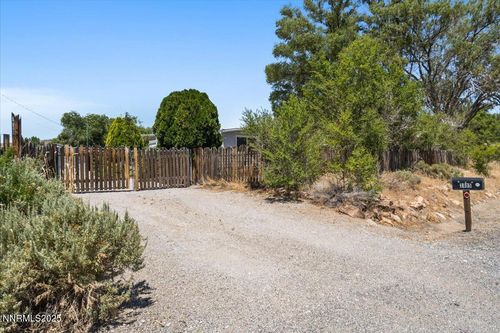 3805 Sandpiper Dr, Reno, NV, 89508-8841 | Card Image
