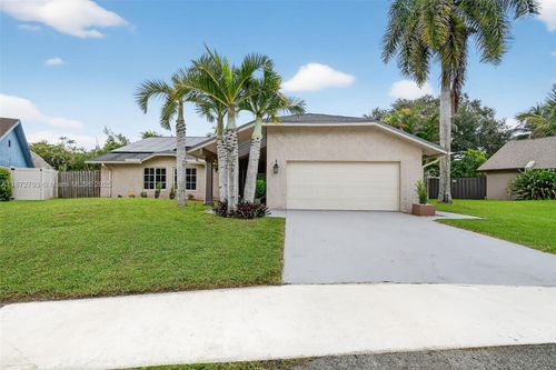 530 Nw 78th Ter, Plantation, FL, 33324-1435 | Card Image