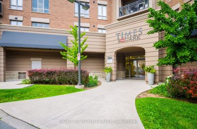 419 - 5327 Upper Middle Rd, Condo with 2 bedrooms, 2 bathrooms and 1 parking in Burlington ON | Image 1