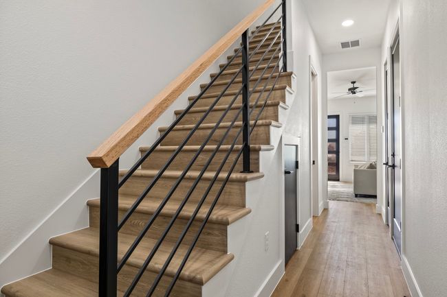 172 W 17 Th St, Townhouse with 3 bedrooms, 3 bathrooms and null parking in Mount Pleasant TX | Image 17