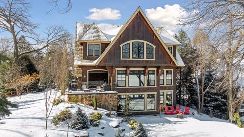 1300 Spruce Pl, Mound, MN, 55364-9628 | Card Image