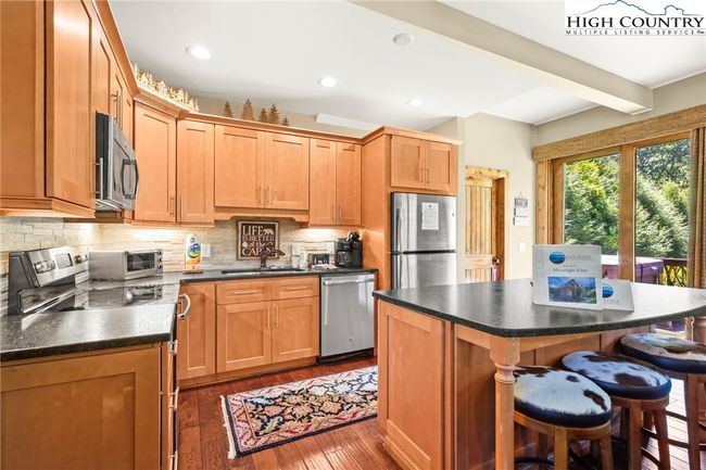 8 - 52 Eagle Cottage Ln, Townhouse with 1 bedrooms, 2 bathrooms and null parking in Banner Elk NC | Image 13