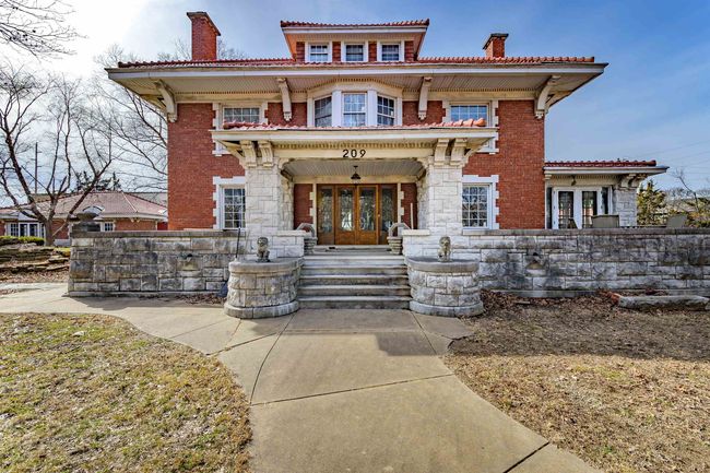 209 S Highland Ave, House other with 5 bedrooms, 7 bathrooms and null parking in Chanute KS | Image 23