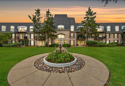 apt-211-5200 Carriageway Dr, Rolling Meadows, IL, 60008-3931 | Card Image