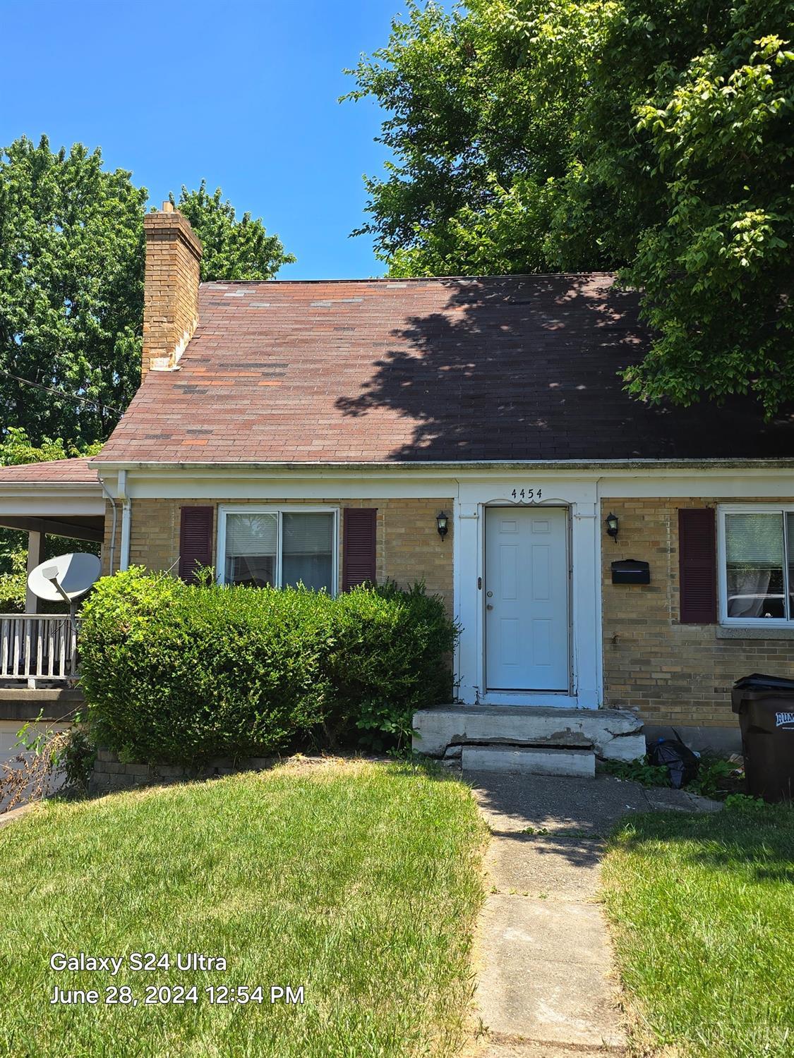 Harrison Ave, Cincinnati, OH 45211