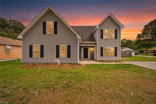 3424 Nansemond Pkwy, Suffolk, VA, 23435-1013 | Card Image