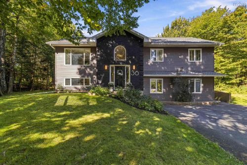 36 Simé Crt, House with 4 bedrooms, 3 bathrooms and 2 parking in Hammonds Plains NS | Card Image