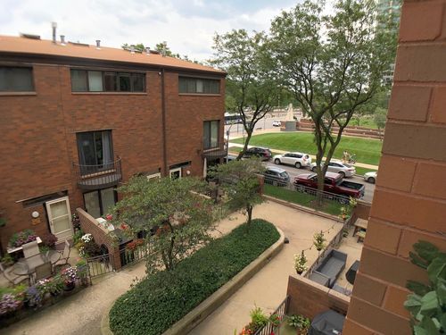 307-3700 N Lake Shore Dr, Chicago, IL, 60613-4244 | Card Image