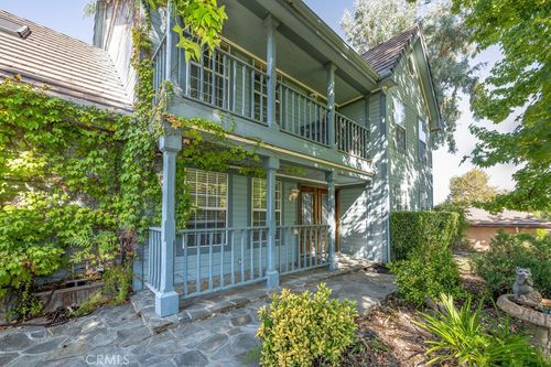 1101 Hacienda Dr, Simi Valley, CA, 93065-4125 | Card Image