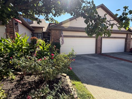 657 Cielo Vista Dr, Greenwood, IN, 46143-1751 | Card Image