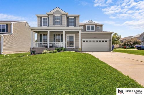 14819 Grebe St, Bennington, NE, 68007-1218 | Card Image