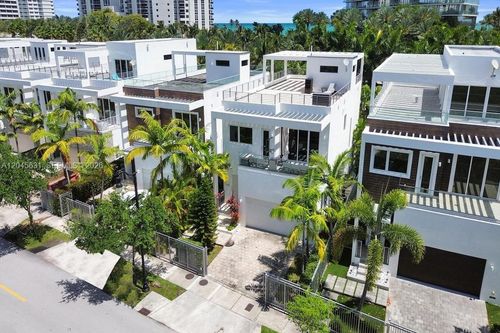 0-18985 Atlantic Blvd, Sunny Isles Beach, FL, 33160-2301 | Card Image
