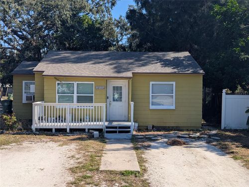 1701 13th St W, BRADENTON, FL, 34205-7110 | Card Image