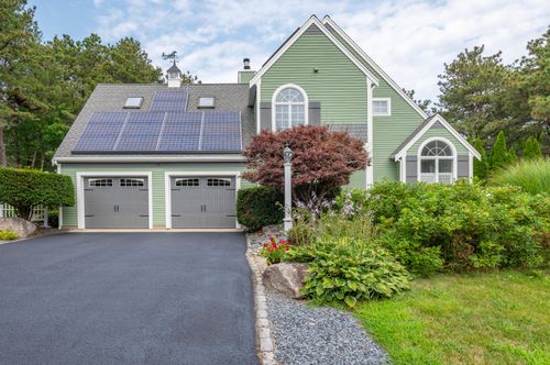 34 Polaris Dr, Mashpee, MA, 02649-3451 | Card Image
