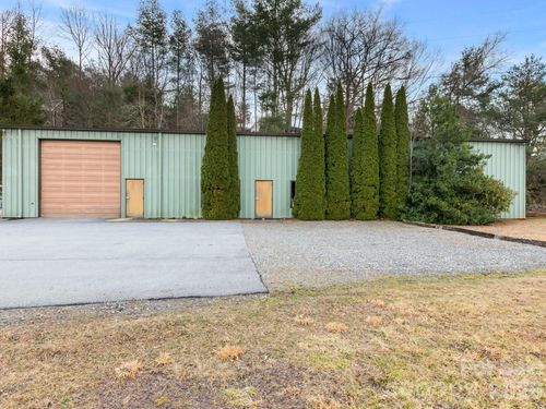 695 Nc Highway 9, Black Mountain, NC, 28711-3823 | Card Image