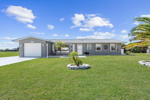 202 Caddy Rd, Rotonda West, FL, 33947-2222 | Card Image