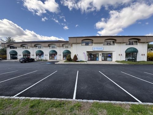 14 Commerce St, Flemington, NJ, 08822-1795 | Card Image
