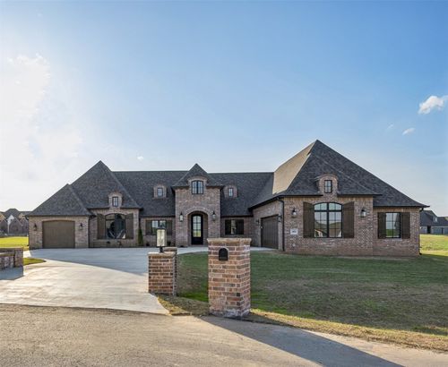 10854 N 84th East Ave, Owasso, OK, 74055 | Card Image