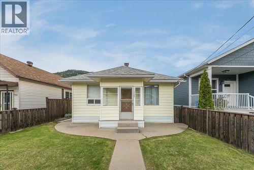 1734 Third Avenue, Trail, BC, V1R1P9 | Card Image