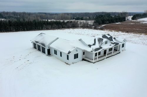 124236 Kohl Rd, Athens, WI, 54411-5132 | Card Image