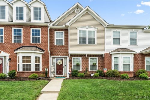 7497 Pebble Lake Dr, Mechanicsville, VA, 23111-4522 | Card Image