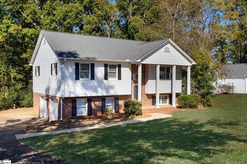 130 Poplar Knoll Dr, Moore, SC, 29369-9203 | Card Image