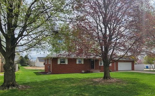 413 Lincoln St, Morenci, MI, 49256-1017 | Card Image