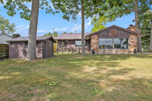 773 Gilead Shores Dr, Bronson, MI, 49028-8736 | Card Image