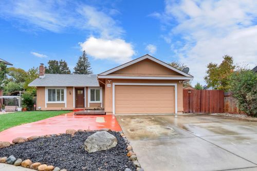 176 Gunnison Avenue, Sacramento, CA, 95838 | Card Image