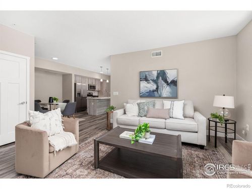 unit-104-290 S Cherrywood Dr, Lafayette, CO, 80026-3738 | Card Image