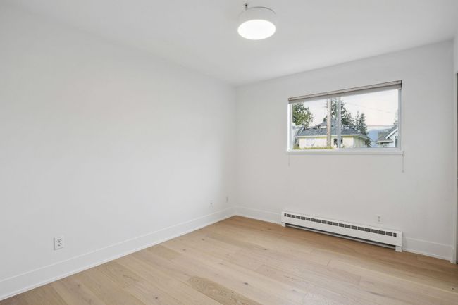 3311 W 2 Nd Avenue, Home with 3 bedrooms, 2 bathrooms and 1 parking in Vancouver BC | Image 27