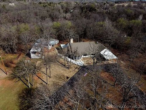 1116 Cedar Canyon Dr, Chandler, OK, 74834-9006 | Card Image