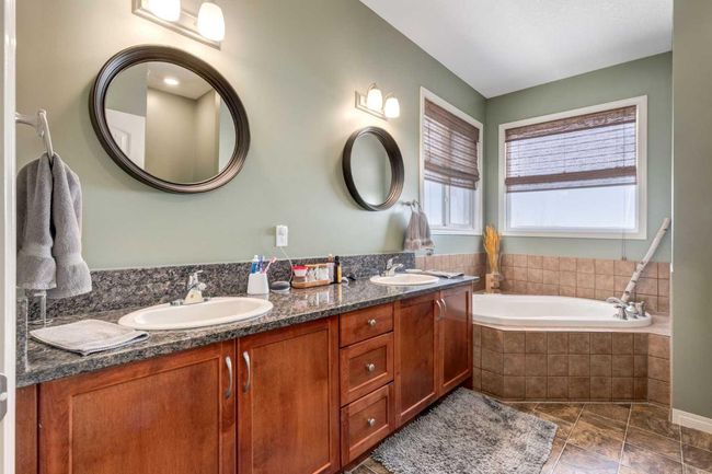 569 Boulder Creek Circle Se, House other with 4 bedrooms, 3 bathrooms and 6 parking in Langdon AB | Image 22
