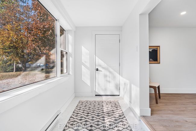 412 Bloomfield Main St, House other with 4 bedrooms, 1 bathrooms and 4 parking in Bloomfield ON | Image 16