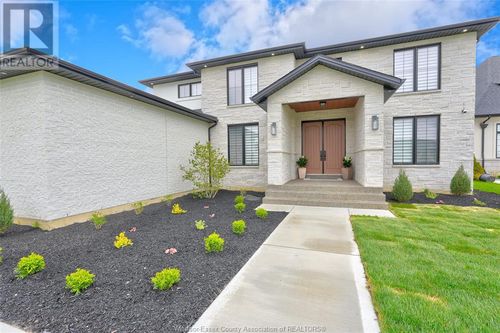 1420 Mullins Dr, South Woodslee, ON, N0R1V0 | Card Image