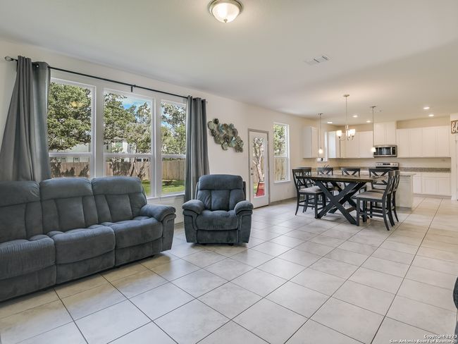5433 Agave Spine, House other with 3 bedrooms, 3 bathrooms and null parking in San Antonio TX | Image 5