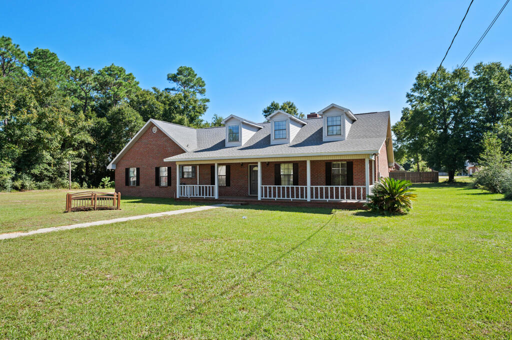 Suman Ln, Pensacola, FL 32526