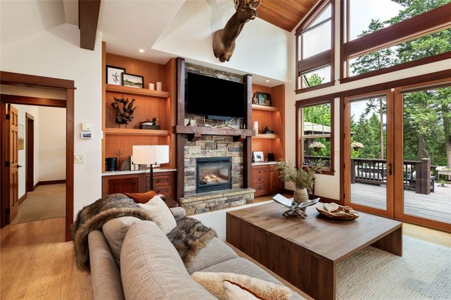 255 Windsor Ct, House other with 4 bedrooms, 4 bathrooms and null parking in Bigfork MT | Image 5