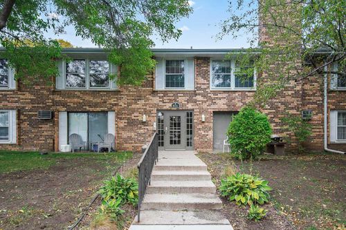 3-831 Old Settlers Trail, Hopkins, MN, 55343 | Card Image