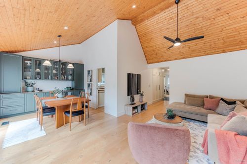 9557 Willowleaf Place, Burnaby, BC, V5A4A5 | Card Image