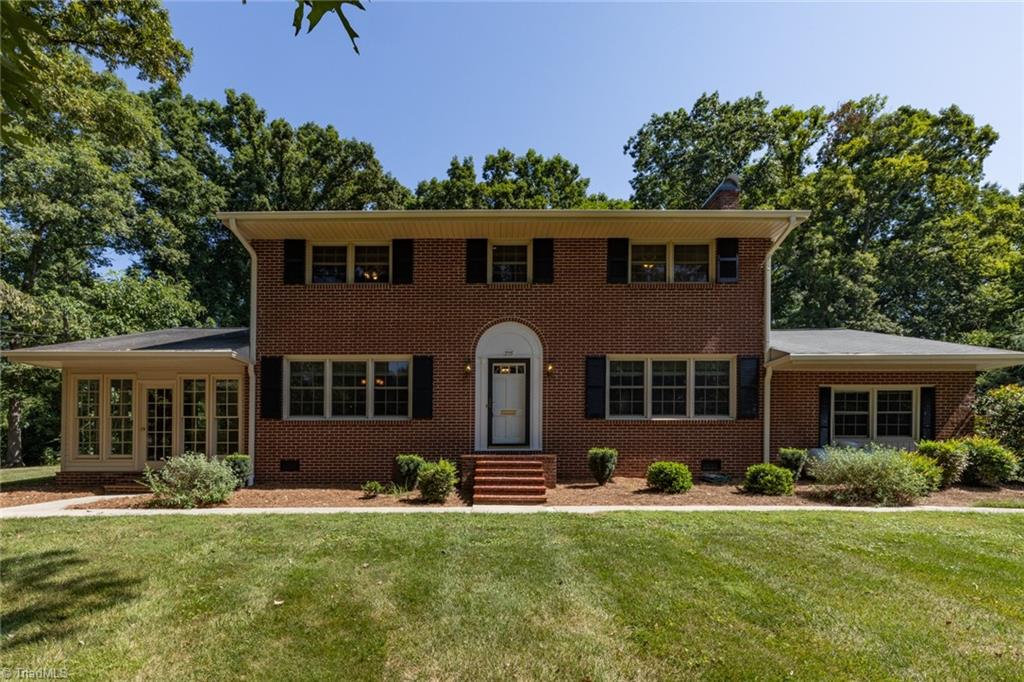 Ivy Cir, Elkin, NC 28621