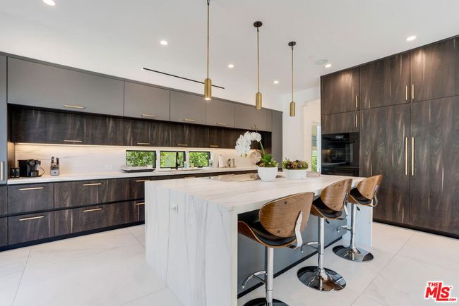 Kitchen | Image 5