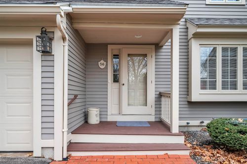 56 Peninsula Dr, Stratham, NH, 03885-2338 | Card Image
