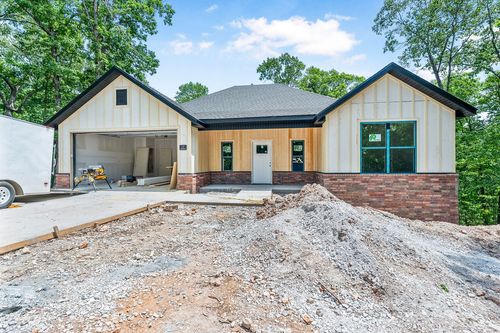 17 Stretford Dr, Bella Vista, AR, 72714-2508 | Card Image