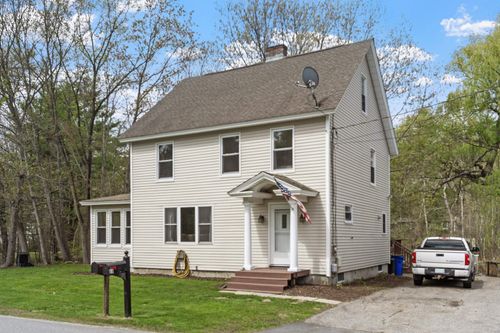 71 Linden Street, Exeter, NH, 03833 | Card Image
