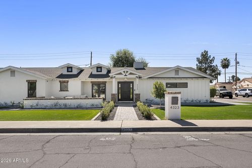 4323 E Whitton Ave, Phoenix, AZ, 85018-5956 | Card Image