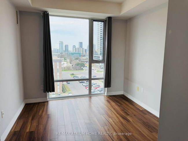 810 - 55 Ann O'reilly Rd, Condo with 2 bedrooms, 2 bathrooms and 1 parking in North York ON | Image 7
