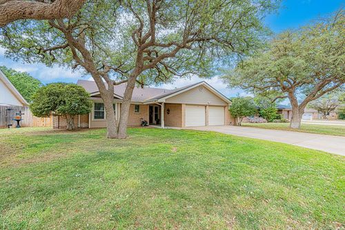 2905 Maranatha Pl, Midland, TX, 79707-5292 | Card Image