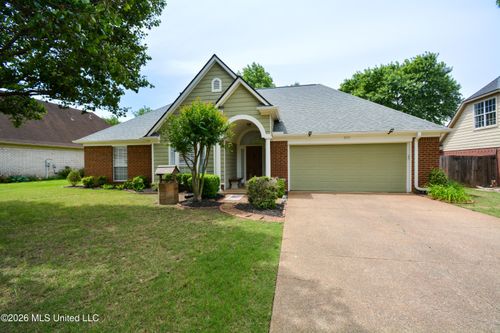 8939 Travis Dr, Olive Branch, MS, 38654-3790 | Card Image
